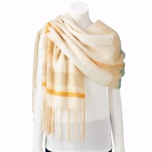 NWT LC Lauren Conrad Soft Blanket Scarf w/ Tassels